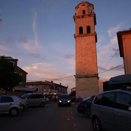 Zdravko Apartment Premantura